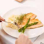 Krone Отель