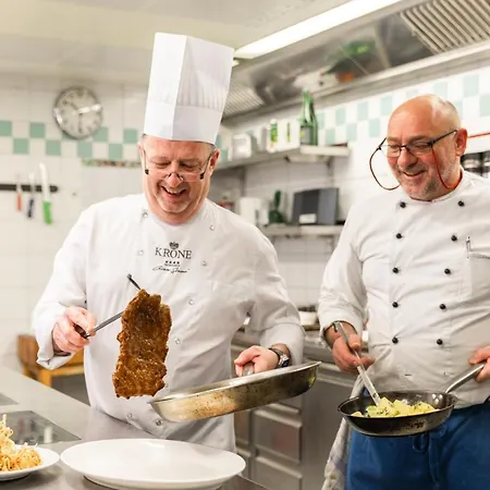 克罗恩酒店 4* 蒙德湖