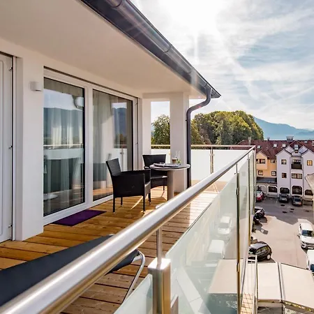 克罗恩酒店 酒店